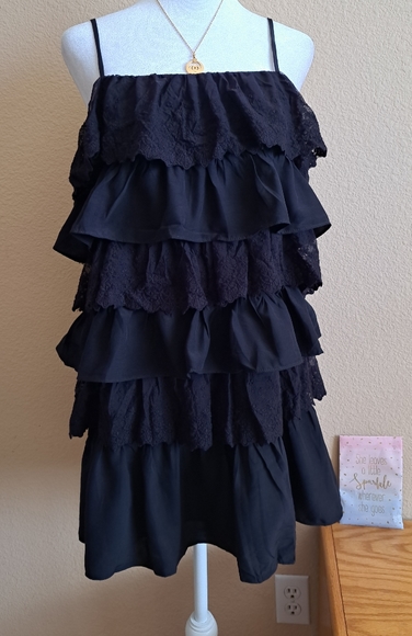 DRESS - Picture 2 of 3